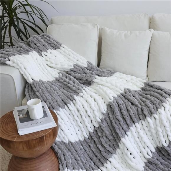 Chenille Chunky Knit Blanket Throw （40×50 Inch）, Handmade Warm & Cozy Blanket - Picture 3 of 7